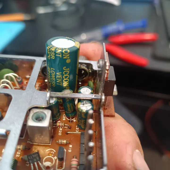 NES recap and capacitor replacement restoring picture and sound on a retro Nintendo console